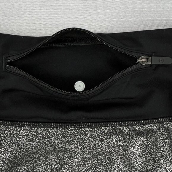 RARE Print! Lululemon Speed Up Short *4" Foil Sz. 4 Wide Leg Lined - Like New! - Picture 9 of 13